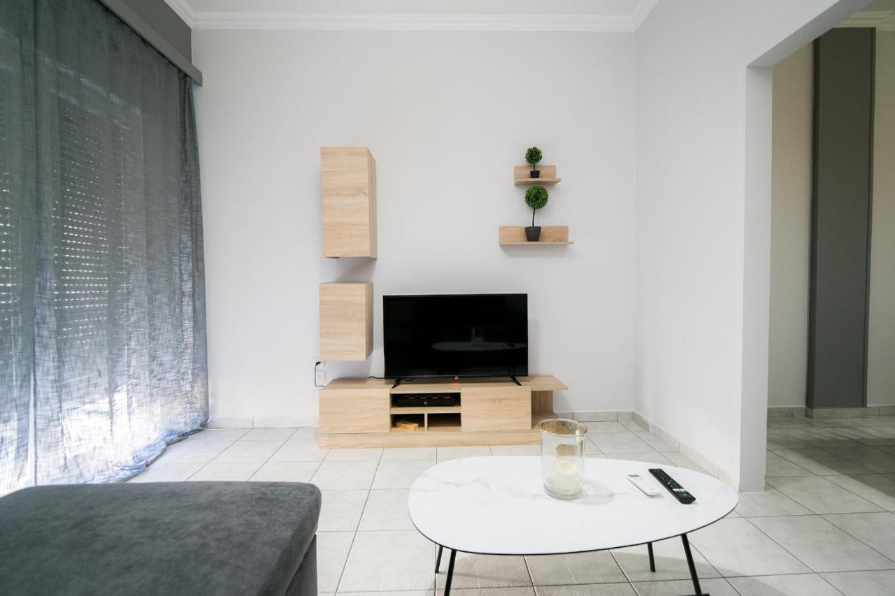 Central Guests Apartment Волос Екстер'єр фото