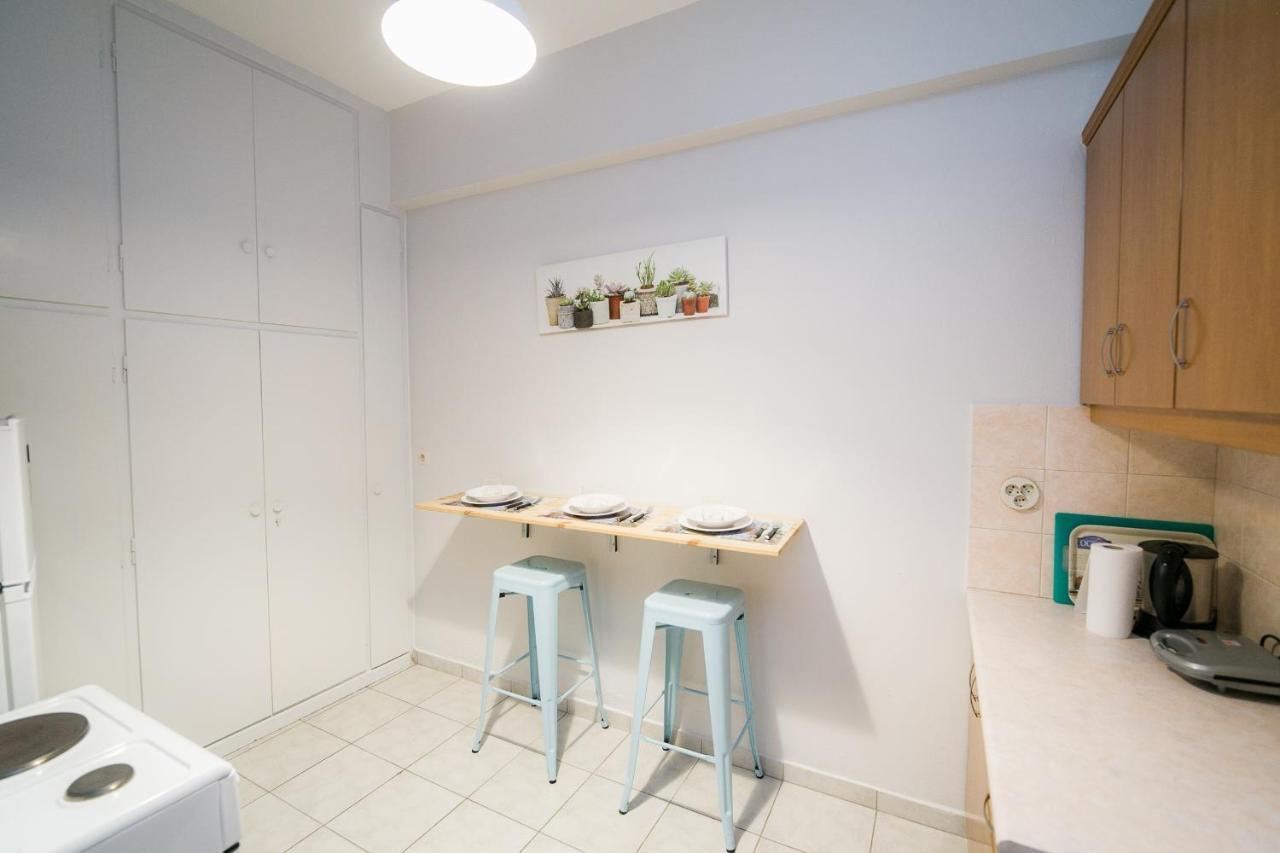 Central Guests Apartment Волос Екстер'єр фото